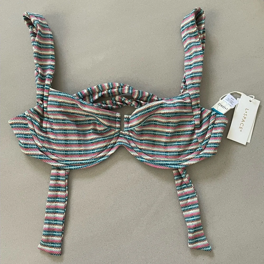 NWT L*Space Pique Stripe Camelia Top (D) & Camacho Bottom (L) - Picture 4 of 9